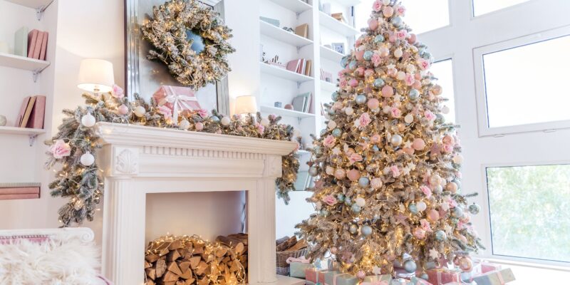 Tips for Decorating Your Conroe Home for Christmas